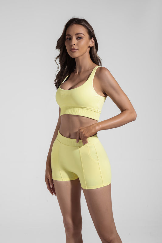 Zestii Shorts - Light Yellow