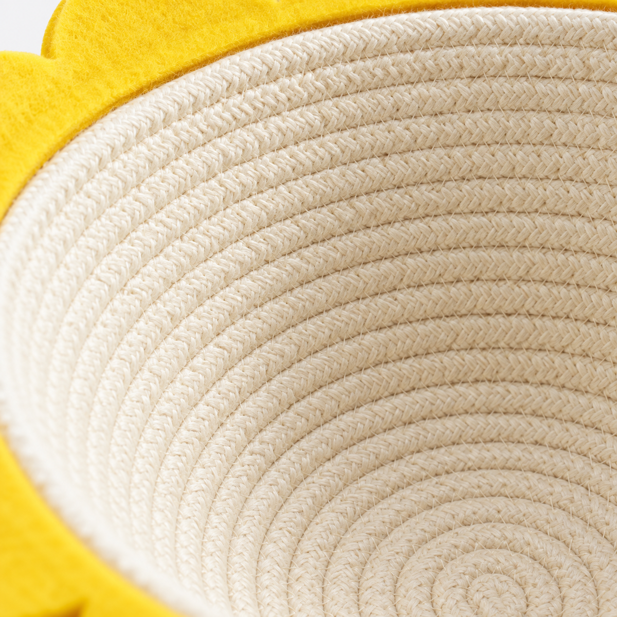 Sunflower Cat Scratching Post with Lounge Bed - product view 3